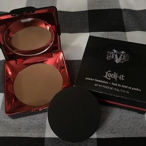 KVD Beauty Lock-It Powder Foundation in Rich Deep #215